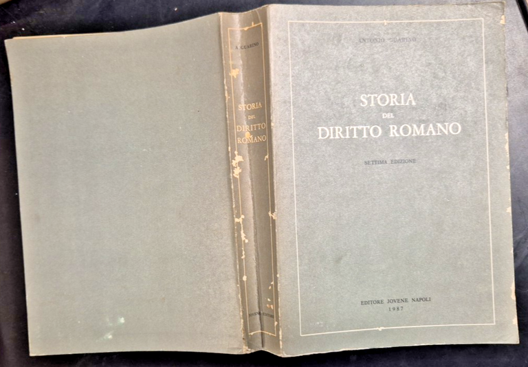 STORIA DEL DIRITTO ROMANO di Antonio Guarino 1987 Jovene editore …