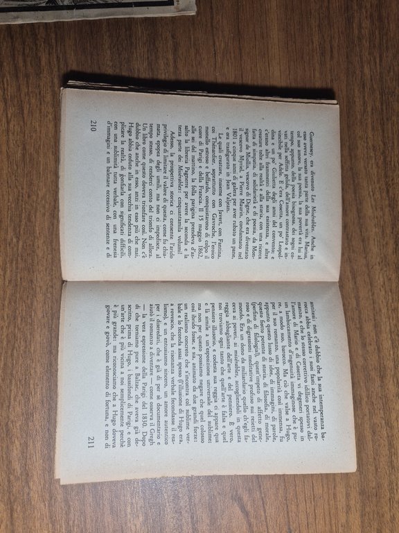 VITA DI VICTOR HUGO Arturo Pompeati 1936 Corticelli editore Libro … | Immagine Gallery 4