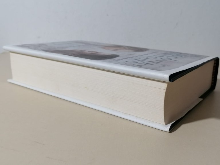 A discovery of witches