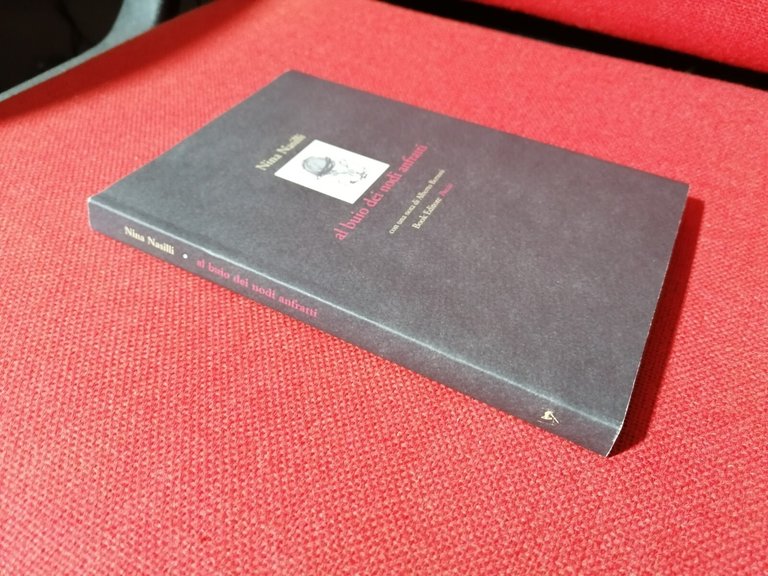 Al buio dei nodi anfratti