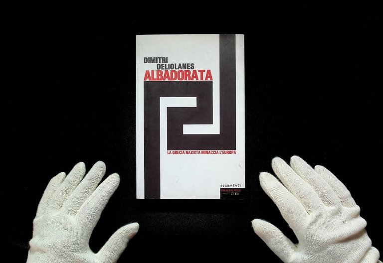 Albadorata Libro Dimitri Deliolanes 2013 Grecia Nazista Fandango 9788860443441