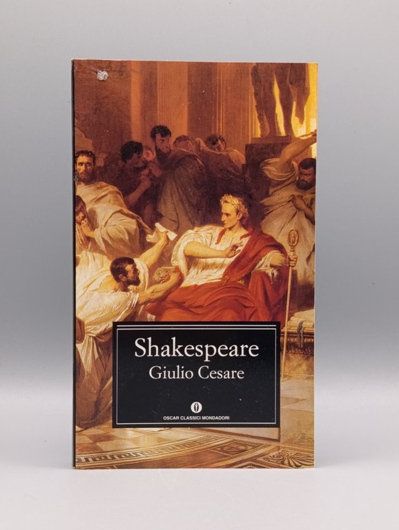 Amleto + Giulio Cesare: lotto di 2 libri Oscar Mondadori