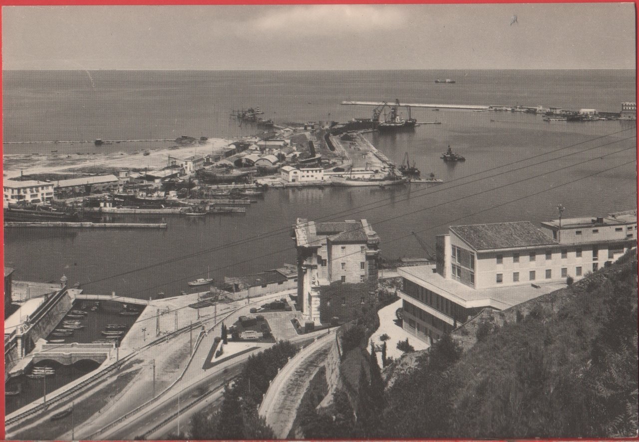 Ancona. Panorama e porto. Non viaggiata, ed. Alterocca | Immagine principale