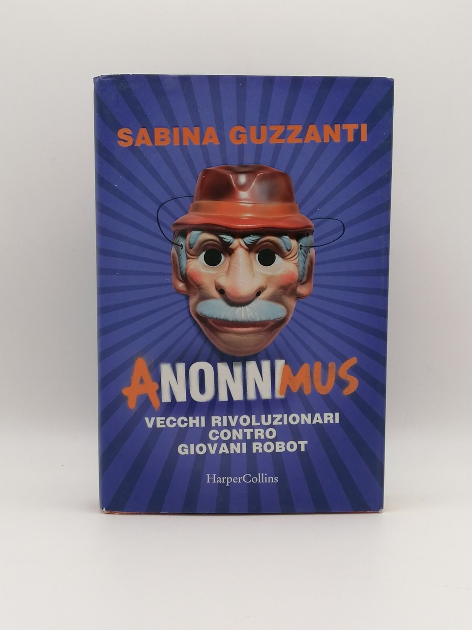 ANonniMus