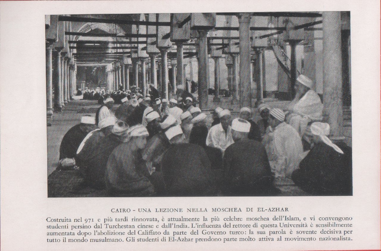 Cairo. Una lezione nella moschea di El-Azhar. Immagine 1937 | Immagine principale