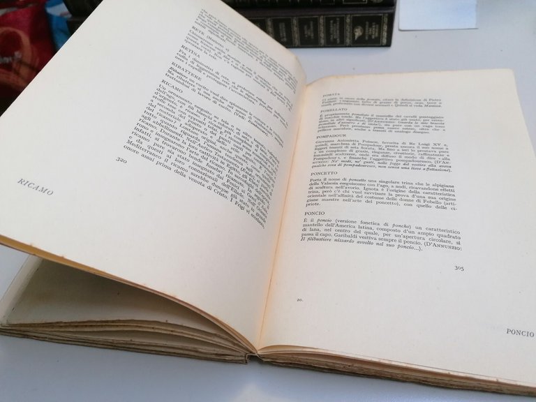 Commentario Dizionario Italiano Della Moda Libro Cesare Meano 1^ Edizione …