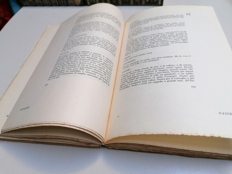 Commentario Dizionario Italiano Della Moda Libro Cesare Meano 1^ Edizione …