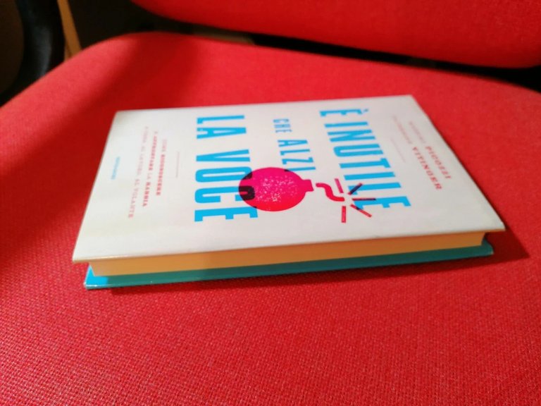 È inutile che alzi la voce - Libro Picozzi Massimo …