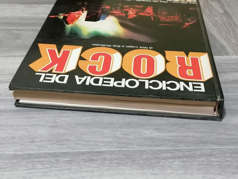 Enciclopedia Del Rock Fabbri Editori 1976 650 Voci 150 Fotografie …