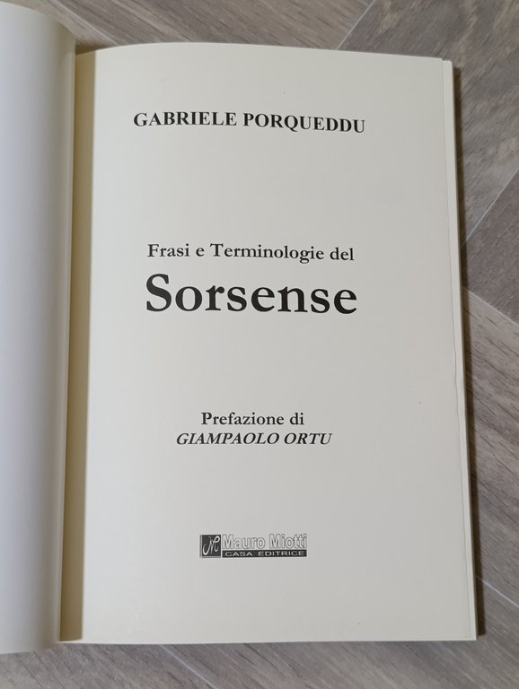 Frasi e terminologie del sorsense. Ediz. multilingue