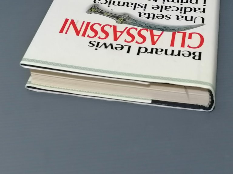 Gli Assassini Una Setta Radicale Islamica Terroristi Libro Lewis Prima …