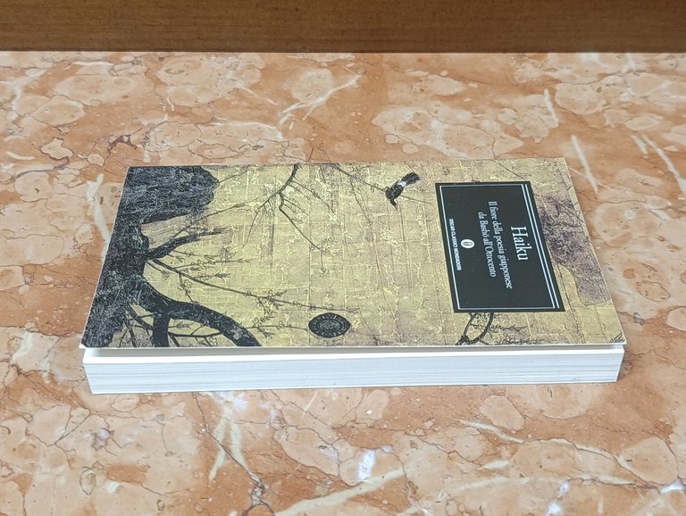 Haiku. Il fiore della poesia giapponese da Basho all'ottocento | Immagine Gallery 5