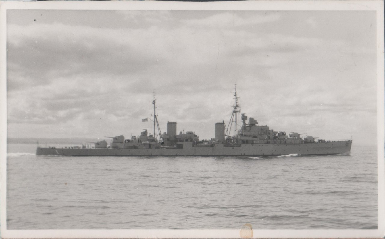 HMS Diadem (84). Photo | Immagine principale