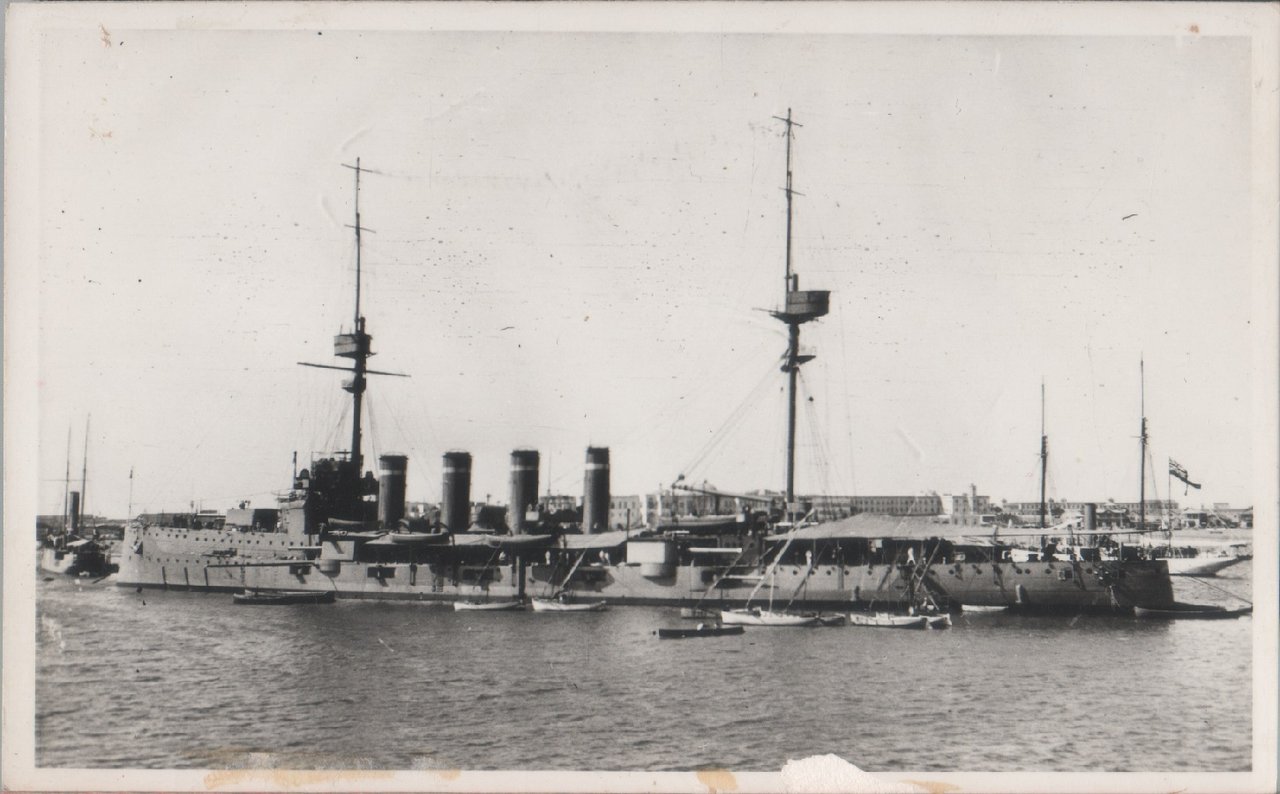 HMS Duke of Edinburgh (1906). Photo | Immagine principale