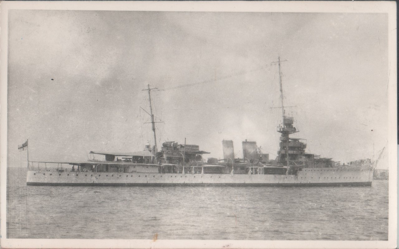 HMS Durban (1925). Photo | Immagine principale