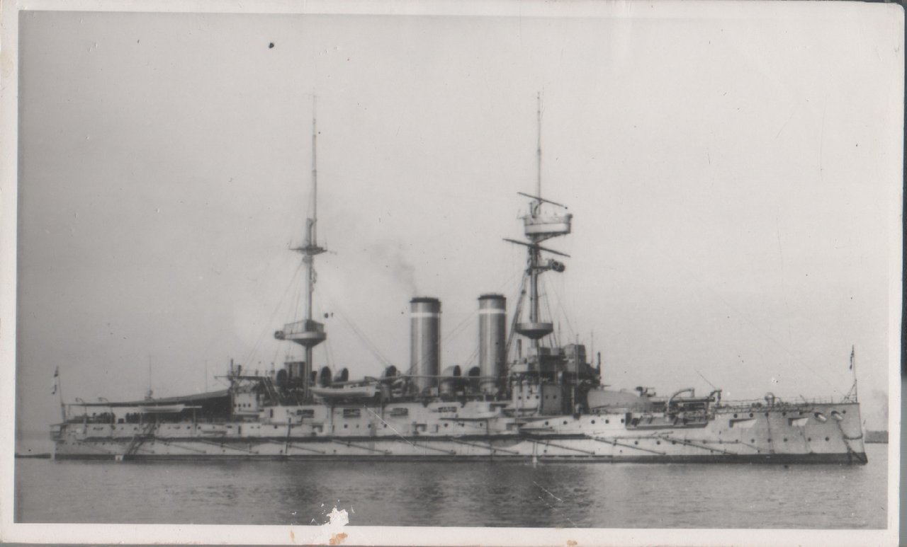 HMS Irresistible (1898). Photo | Immagine principale