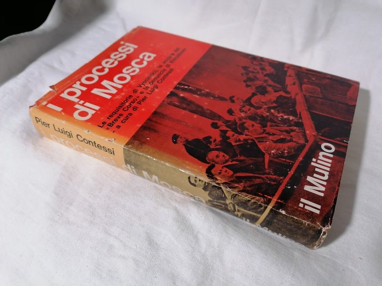 I Processi di Mosca - Le requisitorie di Vyscinskij Libro …