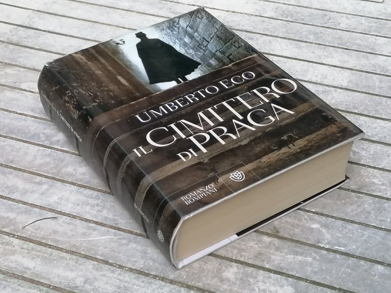 Il cimitero di Praga