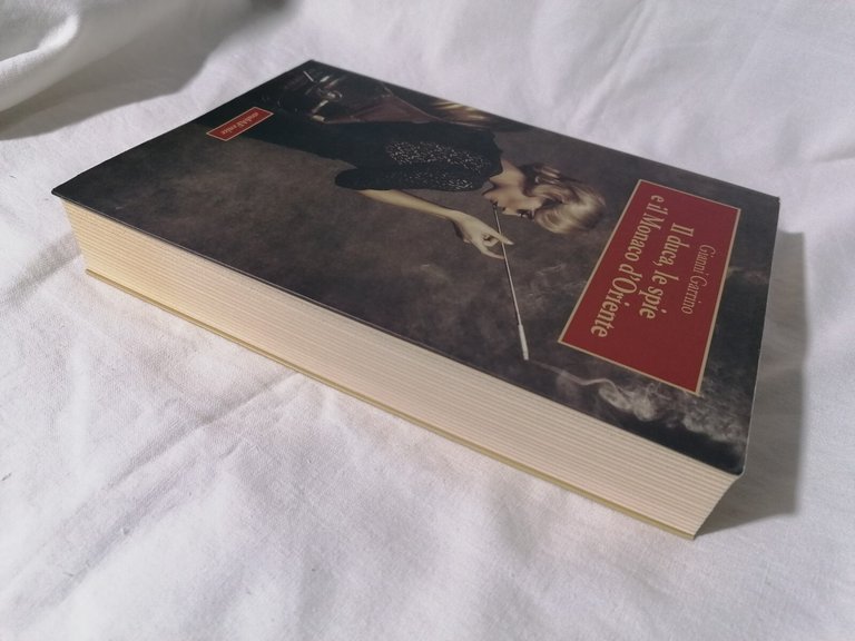 Il duca, le spie e il monaco d'Oriente