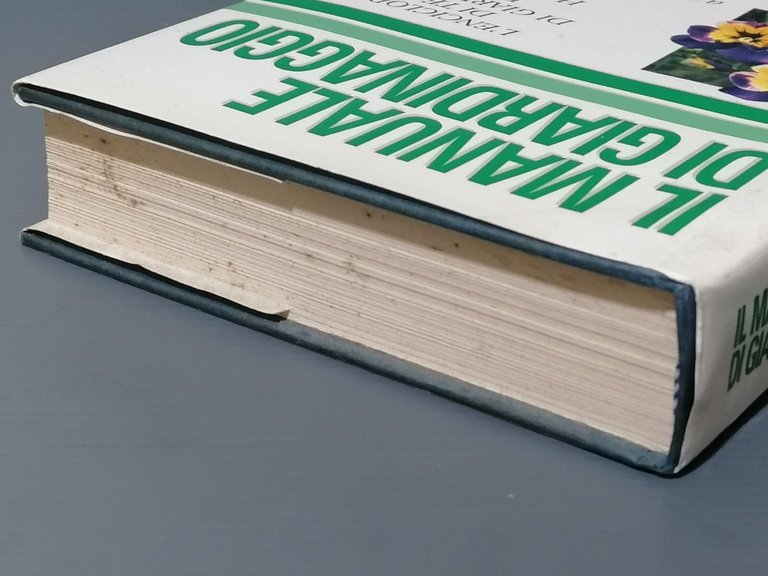 Il Manuale Di Giardinaggio Libro Brickell Zanichelli Mondolibri 2001