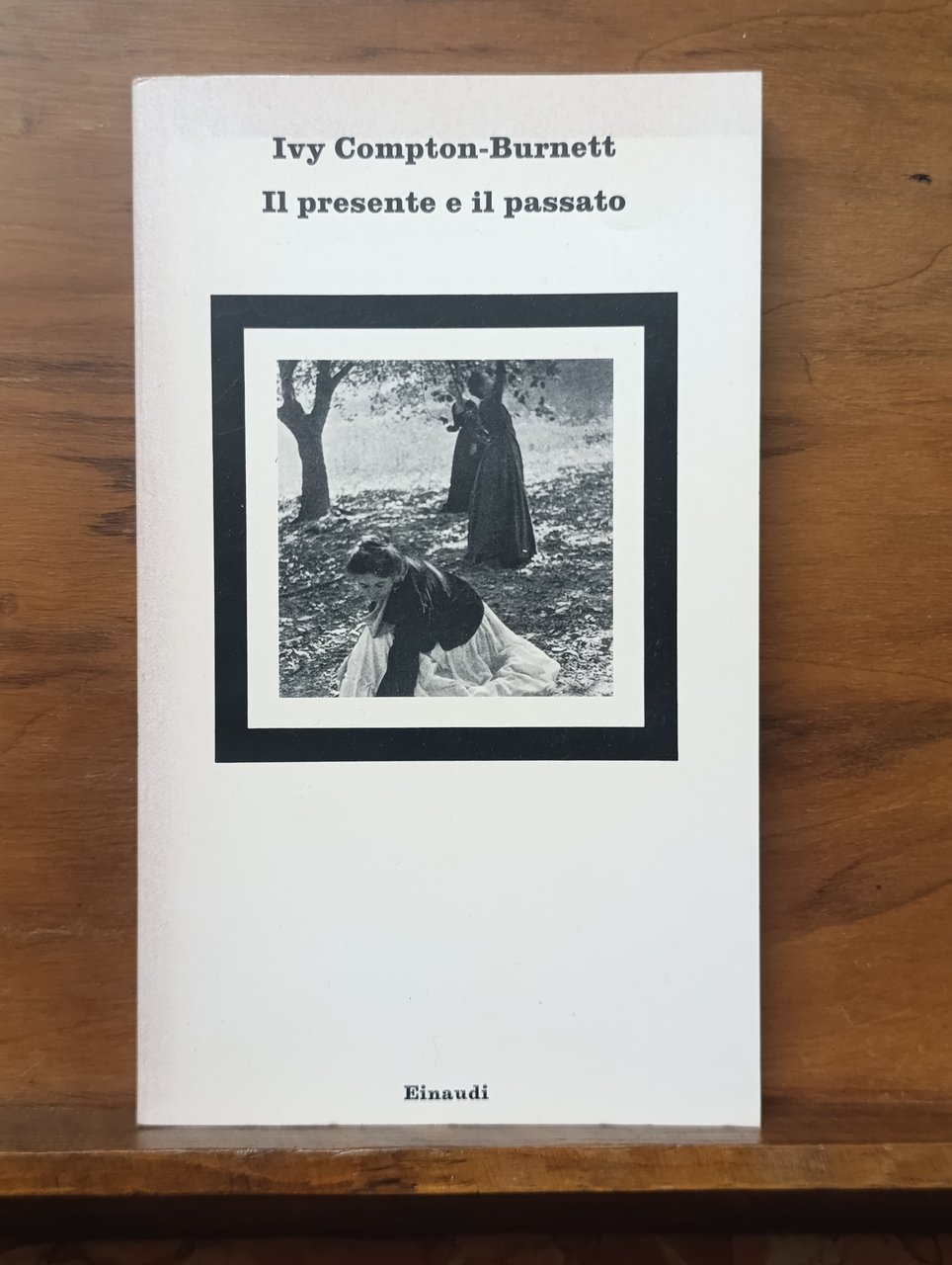 Il Presente e il Passato | Immagine principale