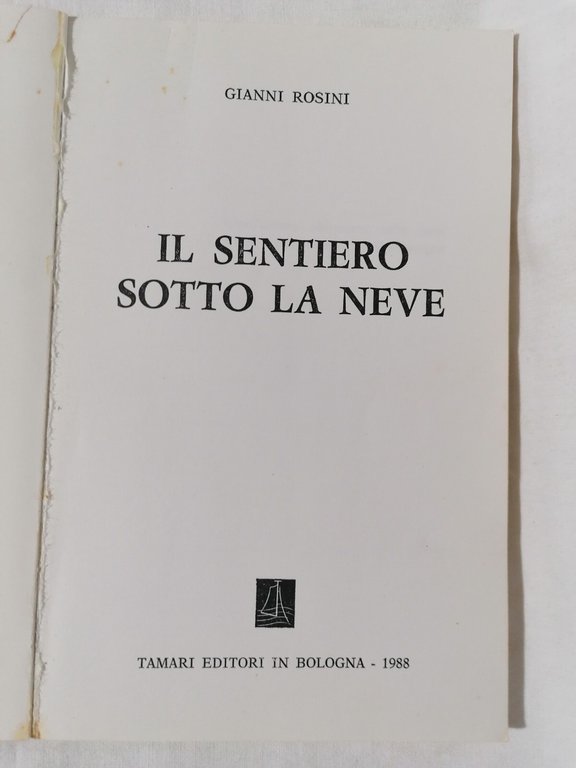 Il sentiero sotto la neve