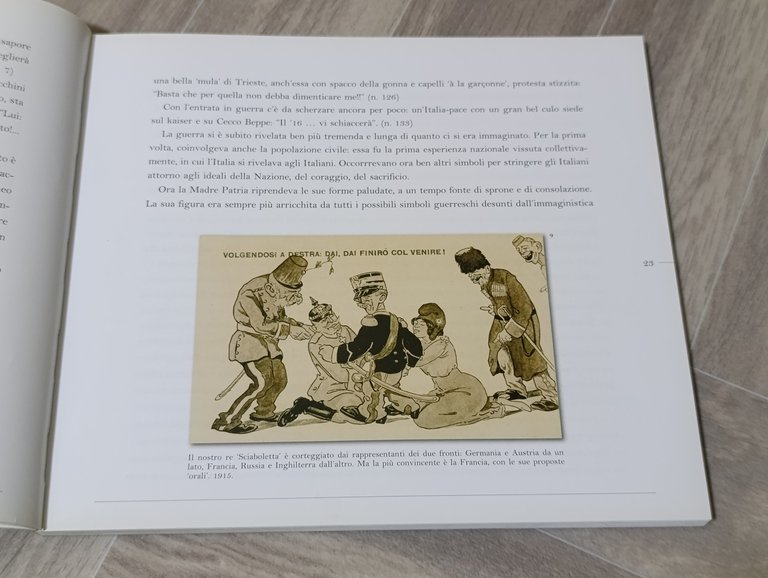 Italia! Sveglia! Uno stivale di cartoline. Tutti i simboli della …