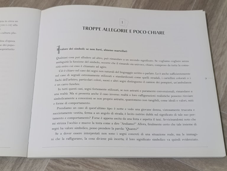 Italia! Sveglia! Uno stivale di cartoline. Tutti i simboli della …