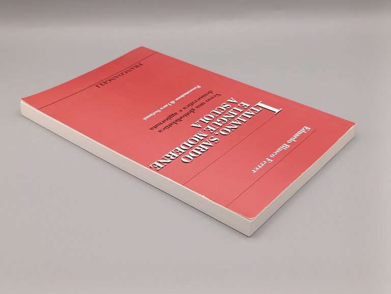 Italiano, sardo e lingue moderne a scuola : verso una …