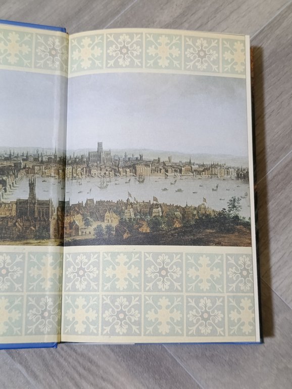 L'amante della regina vergine