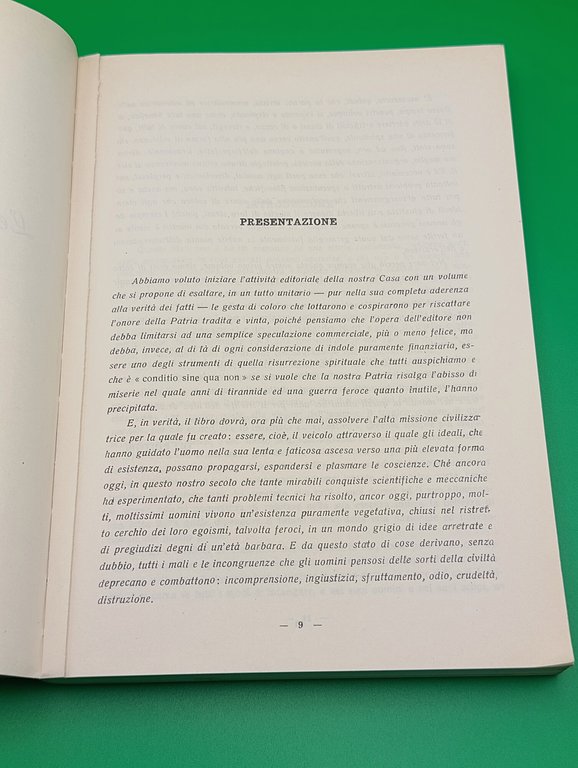 L'Epopea dell'Esercito Scalzo. Prima Edizione in Tiratura Limitata 4000 Copie