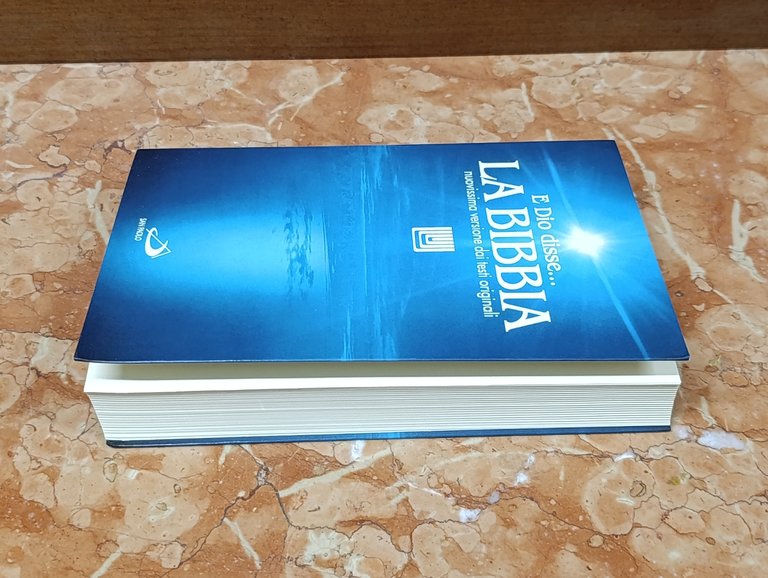 La Bibbia. E Dio disse...Nuovissima versione dai testi originali | Immagine Gallery 4