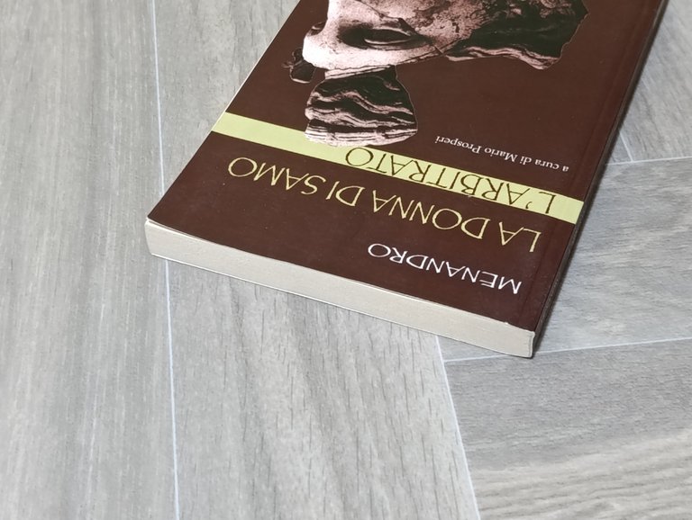 La donna di Samo-L'arbitrato. Testo greco a fronte