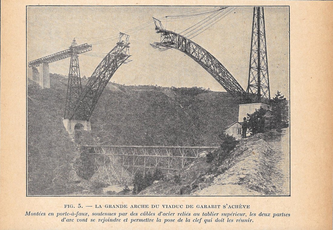 La grande arche du viaduc de Garabit s'achéve - Immagine … | Immagine principale