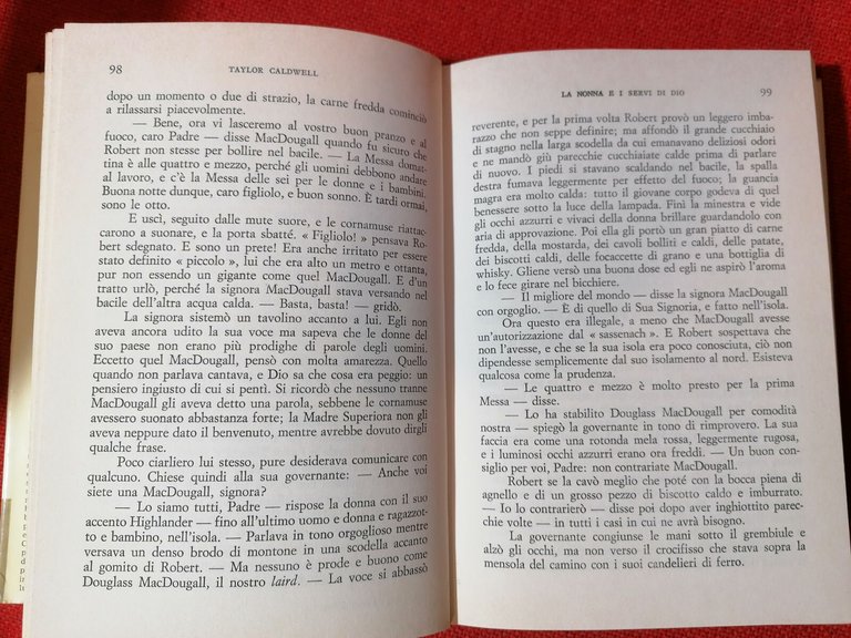 La nonna e i servi di Dio