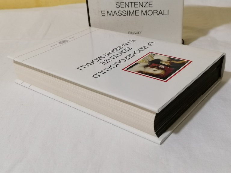 La Rochefoucauld Sentenze e Massime Morali Libro Einaudi Millenni 9788806222345