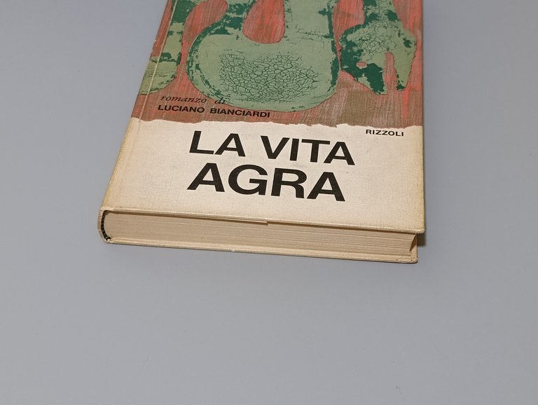 La Vita Agra