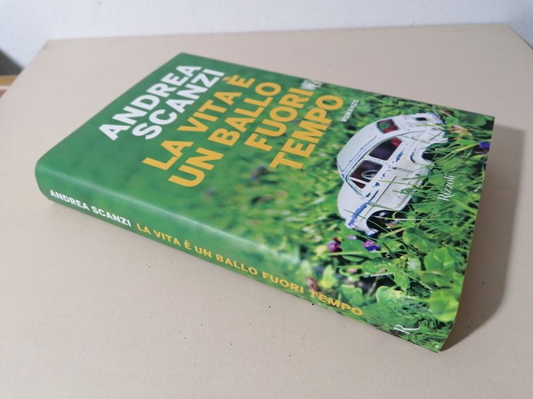 La vita è un ballo fuori tempo