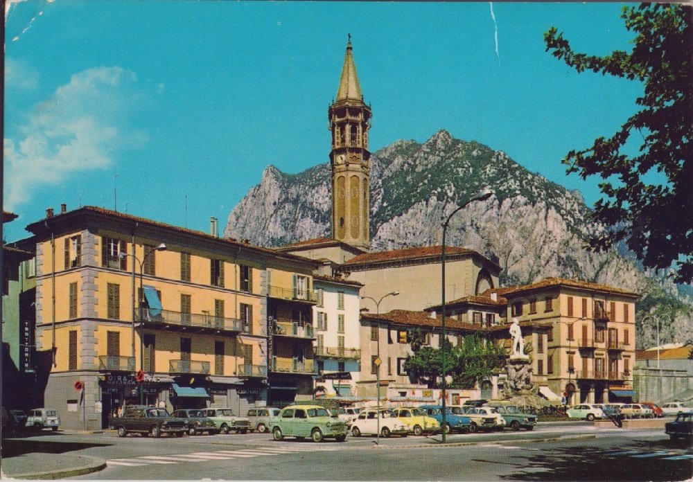 Lecco. Piazza Mazzini. Campanile. Viaggiata 1978 | Immagine principale