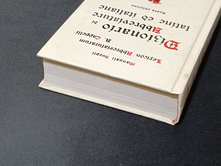 Lexicon abbreviaturarum : Dizionario di abbreviature latine ed italiane usate …