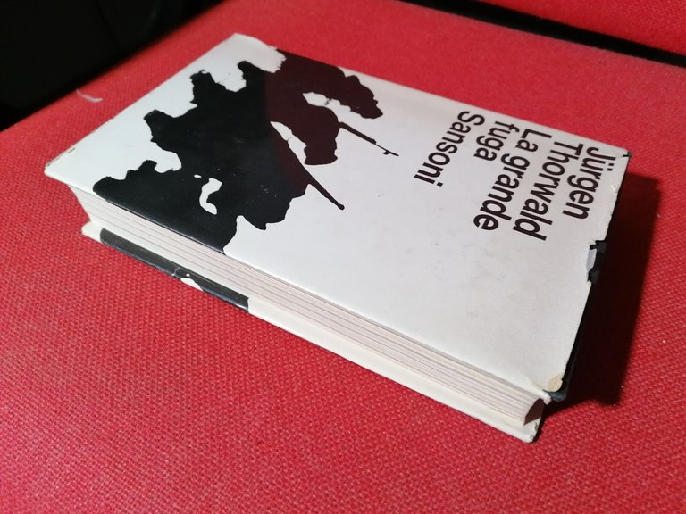 Libro LA GRANDE FUGA Jurgen Thorwald Sansoni 1964 copertina rigida …