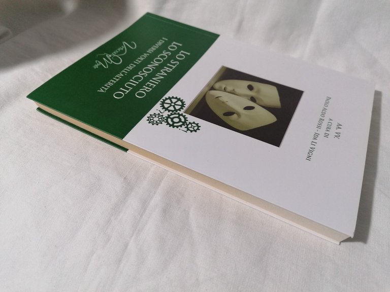 Lo Straniero Lo Sconosciuto I diversi volti dell'Alterità Libro Paolo …