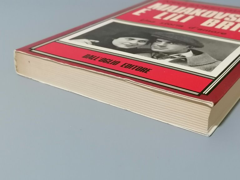Majakovskij e Lili Brik Una storia d'Amore Libro Charters Dall'Oglio …
