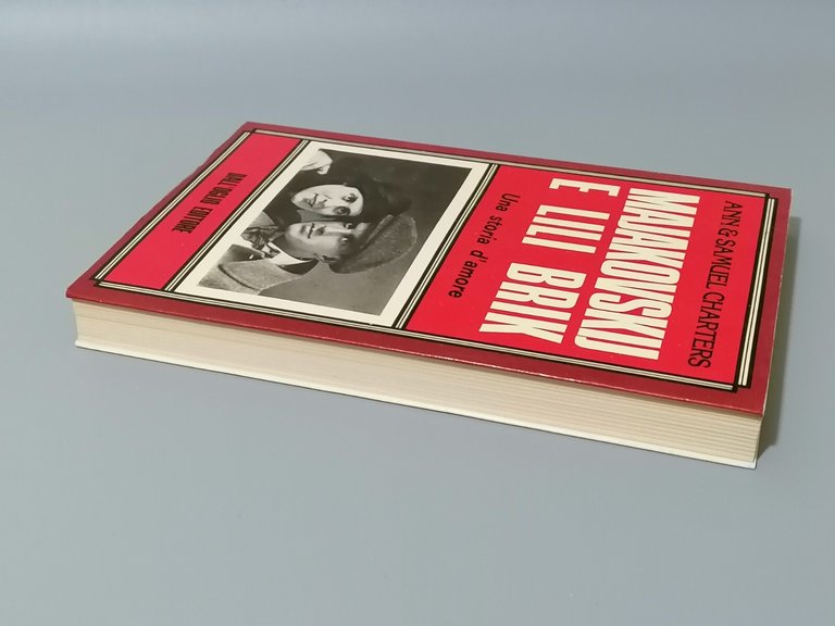 Majakovskij e Lili Brik Una storia d'Amore Libro Charters Dall'Oglio …