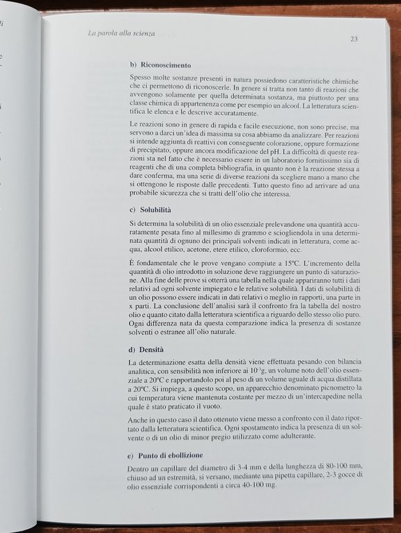 Manuale professionale di aromotecnica. Con 42 schede tecniche | Immagine Gallery 10