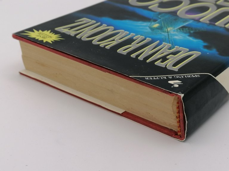 Mostri, Lampi, Fuoco freddo