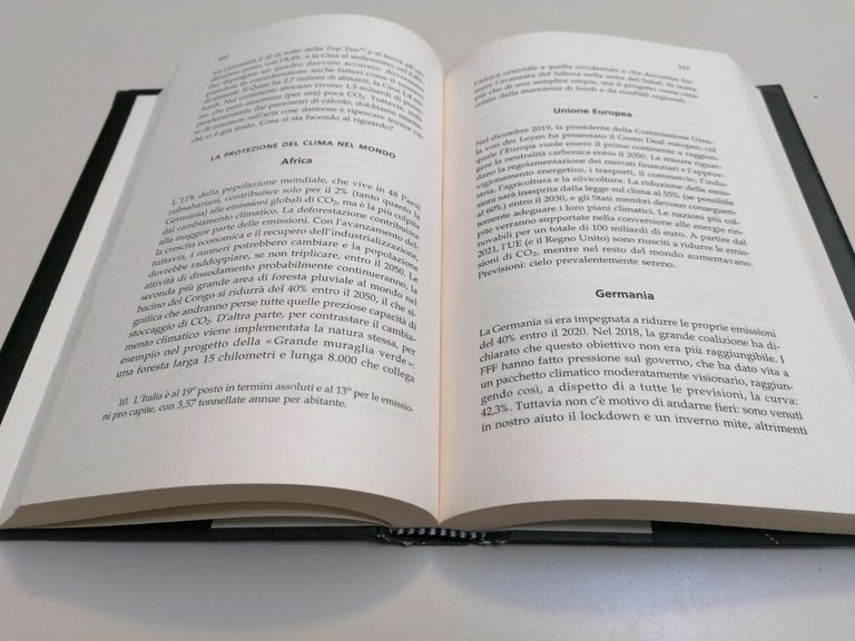 Nelle Nostre Mani Libro Schatzing Crisi Climatica Riscaldamento Globale Terra