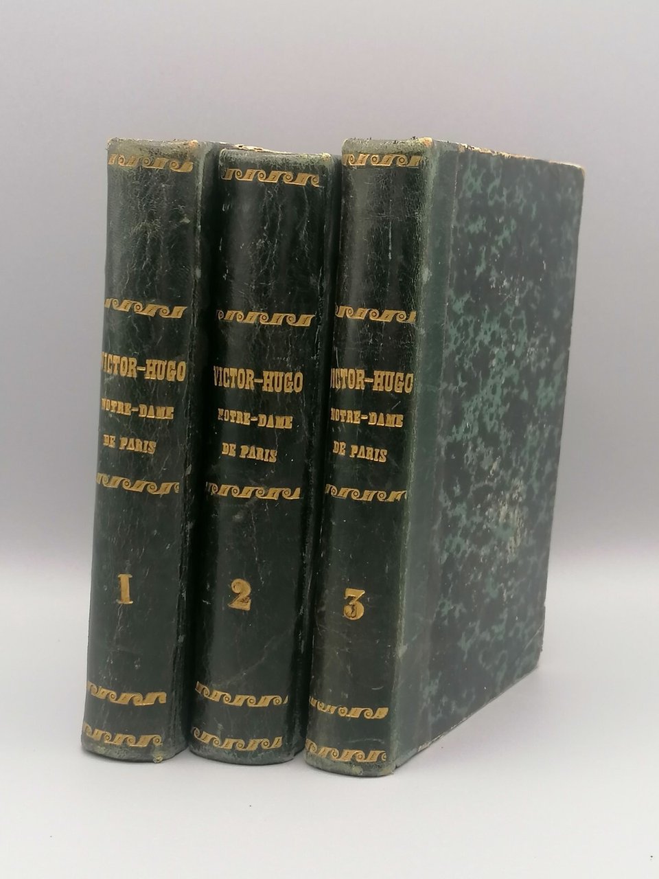 Notre Dame De Paris - Victor Hugo, 3 Tomi Antichi …