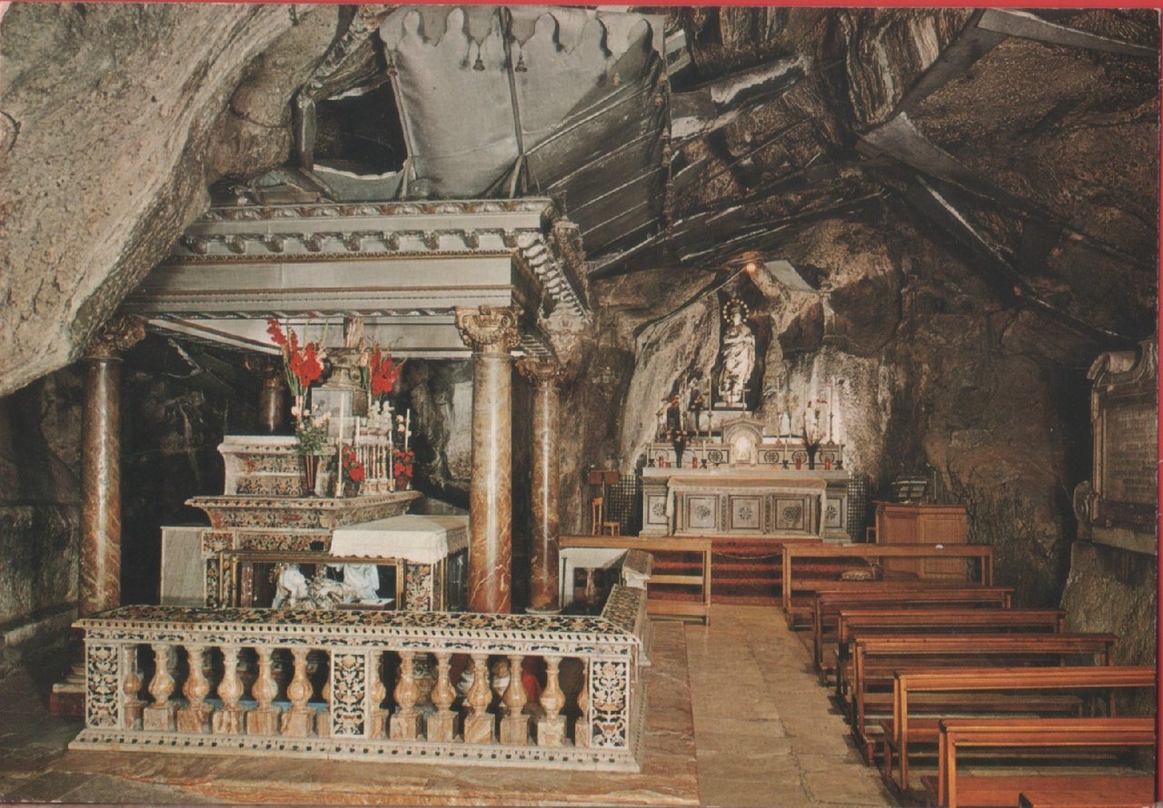 Palermo. Monte Pellegrino. Interno Santuario. Non viaggiata | Immagine principale