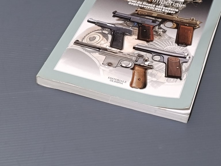 Pistole militari imperiali. Armi da fianco secondarie degli eserciti del …